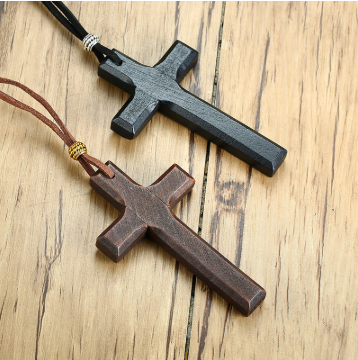 Heritage Cross Pendant Necklace